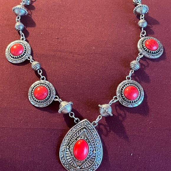 Jewelry - Silver Red Stone Necklace